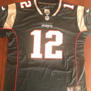 New england patriots tom brady jersey